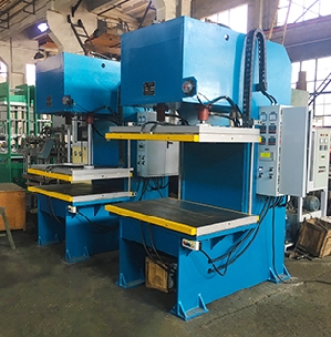 30T單層電熱墻板式液壓機